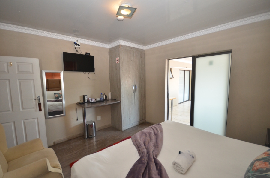 Commercial Property for Sale in Amalinda Eastern Cape